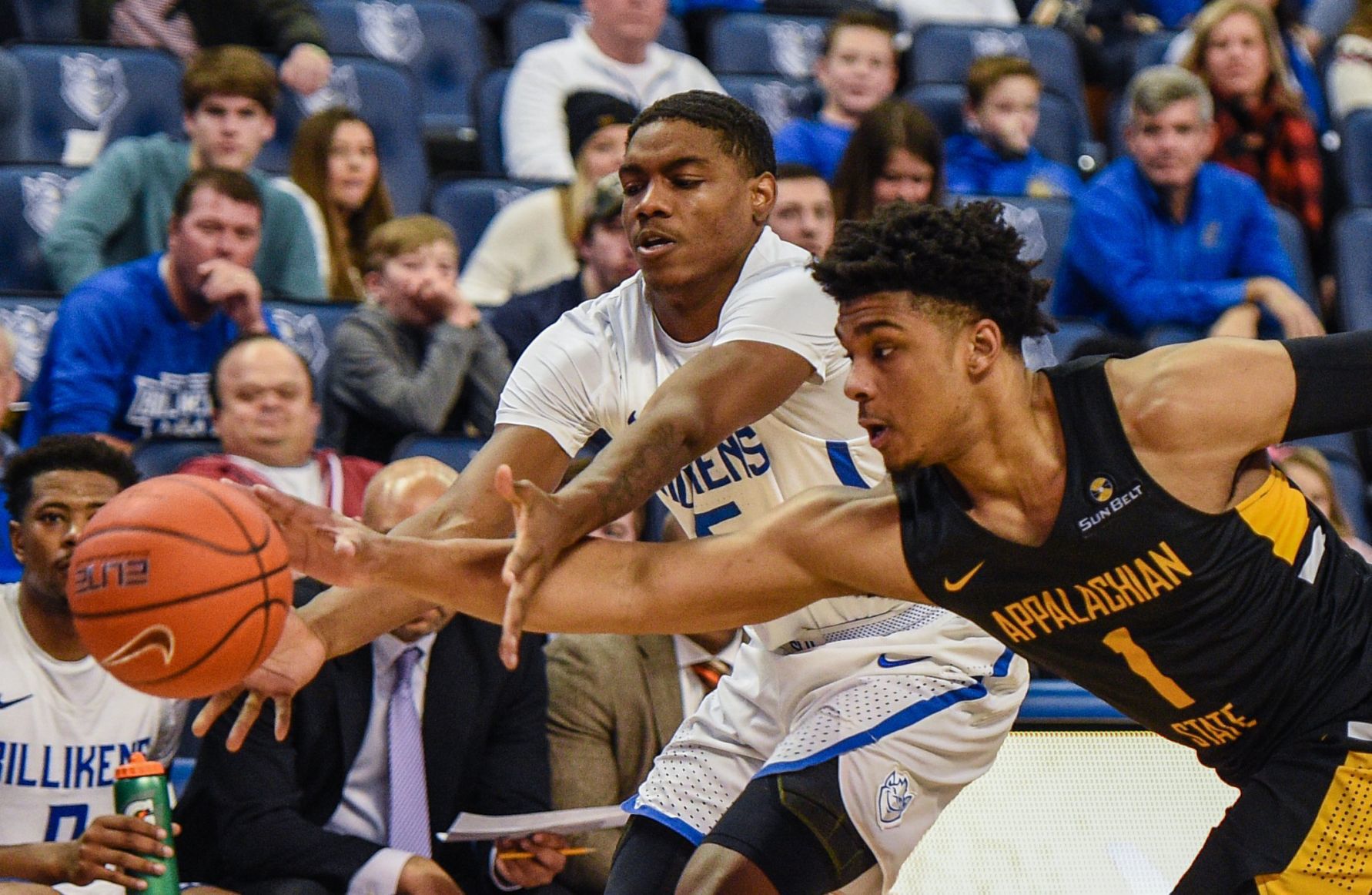 Billikens vs Mountaineers